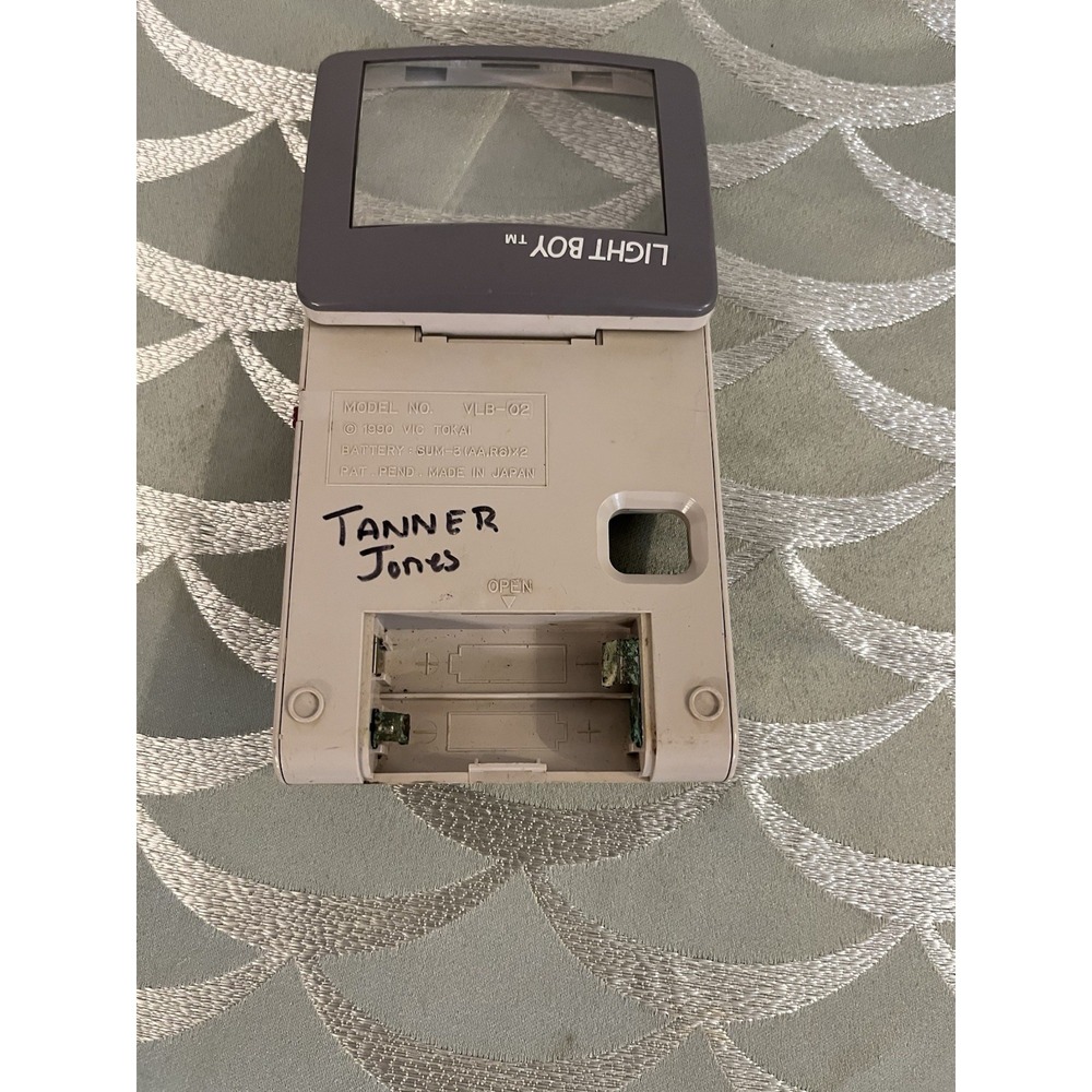 1990 Vic Tokai Light Boy VLB-02 for Nintendo Game Boy - No Battery Cover VLB-02 - Picture 3 of 6